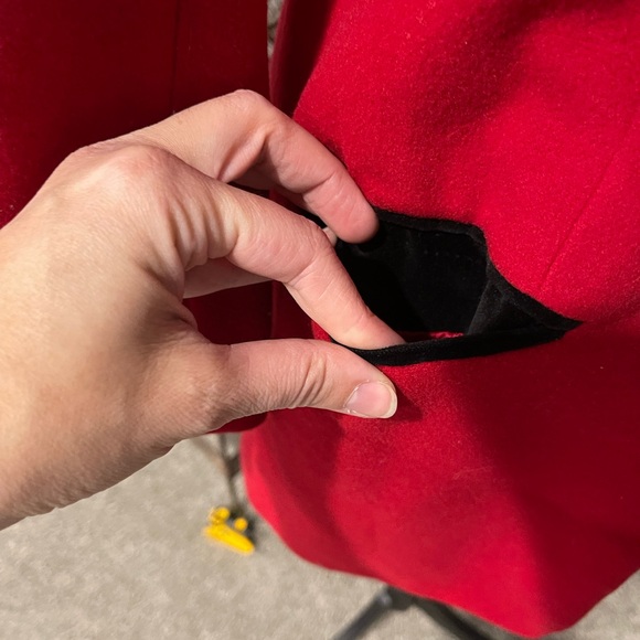 Adorable Express jacket - Picture 3 of 9